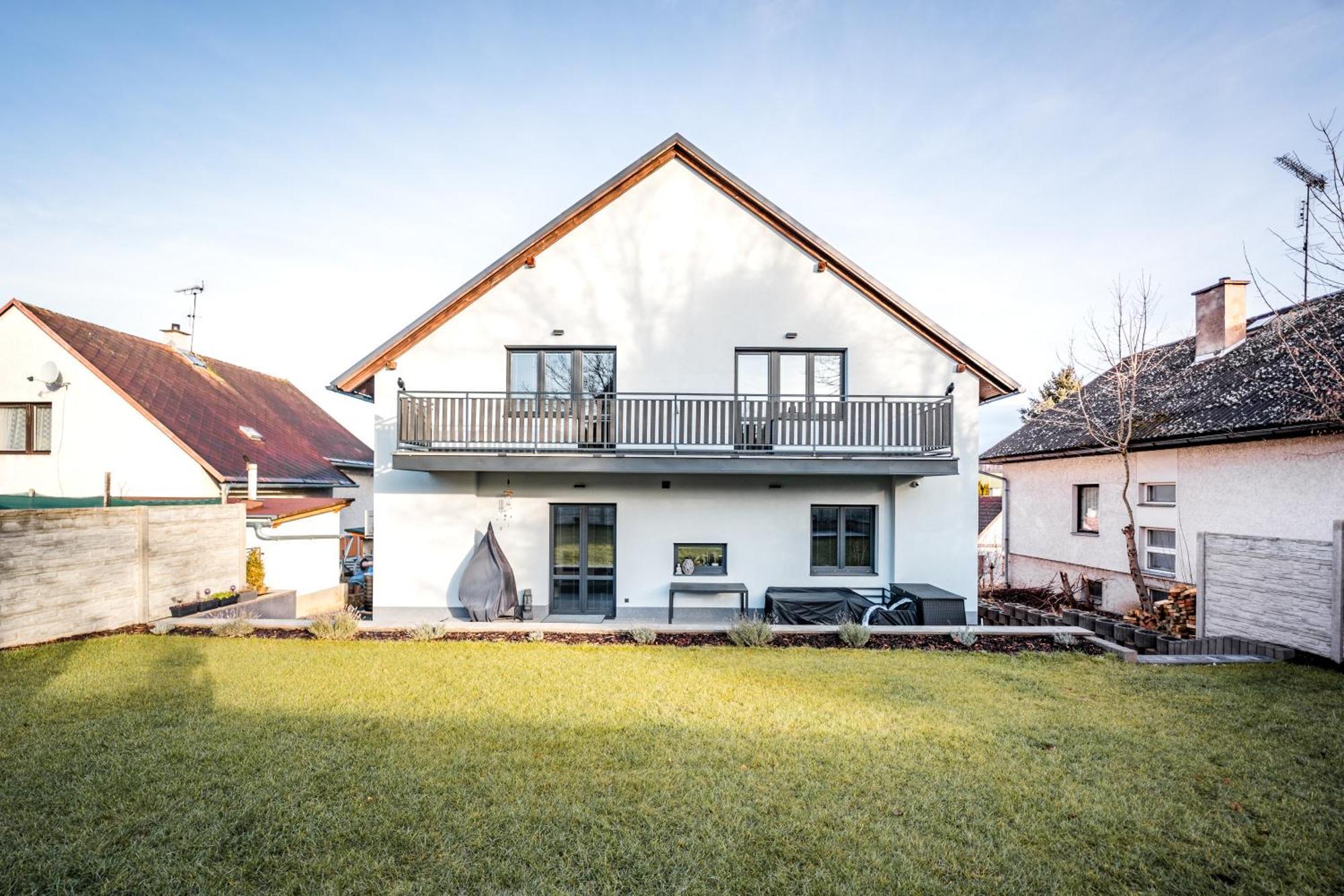 Apartmany Tera Miletín Екстериор снимка